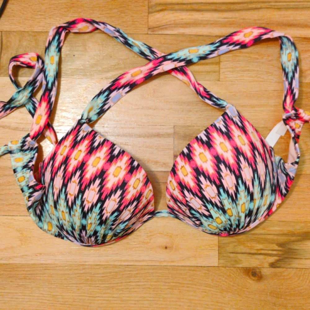 Victoria's Secret Push Up Bikini Top 34C